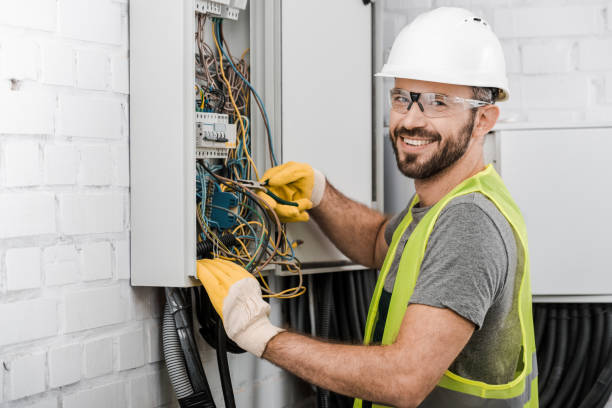 Best Emergency Electrician Near Me  in Lake In The Hls, IL